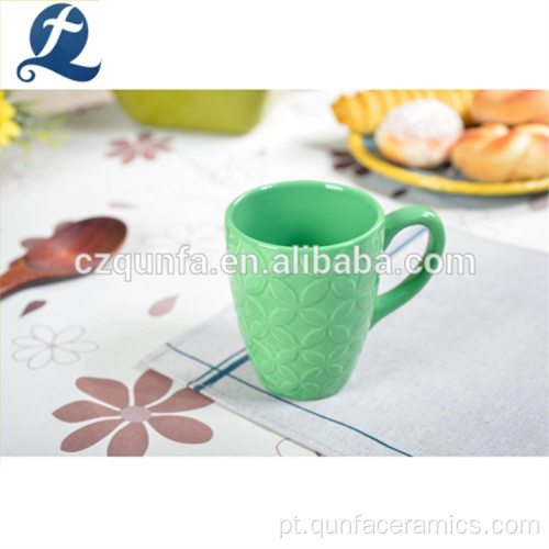 Copo de café de cerâmica de cor padrão personalizado com alça